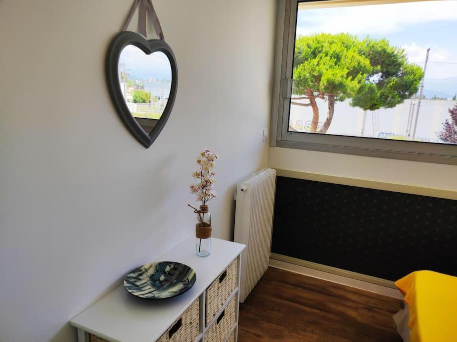 Cnossos YourHostHelper Cannes Exterior foto