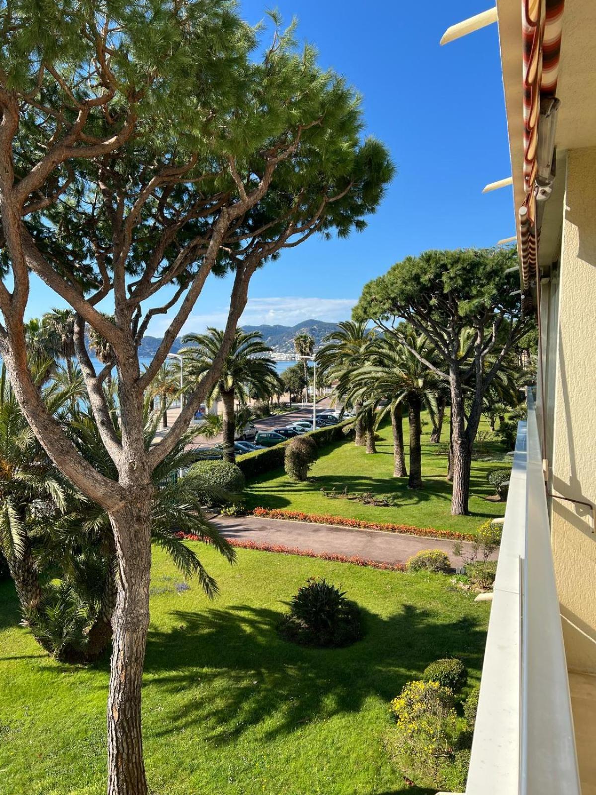 Cnossos YourHostHelper Cannes Exterior foto
